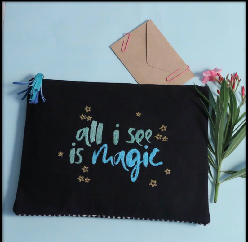 All I need is Magic Laptop Bag - Hemera Gifts